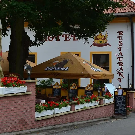 Koruna 酒店 卡尔施泰因